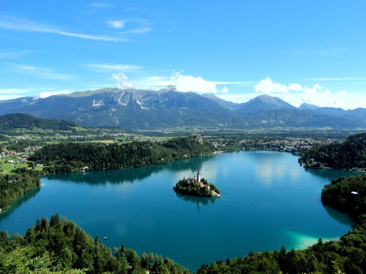 4 lake bled from the mountainbt